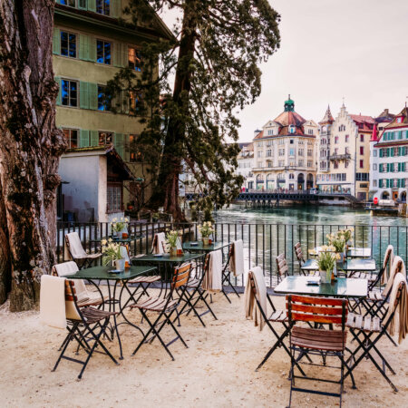 switzerland-cafe