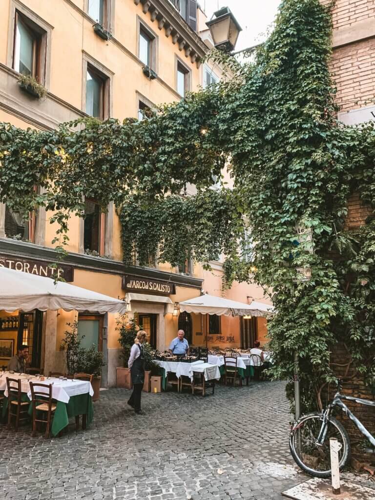 Eating at restaurant in Italy with Food Allergies