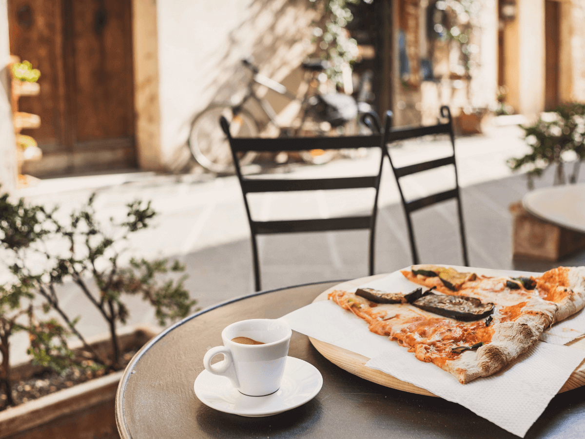 A cafe serving nut free pizza in italy.